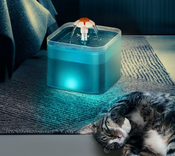 Fuente de agua automática con luz LED para mascotas - Image 2